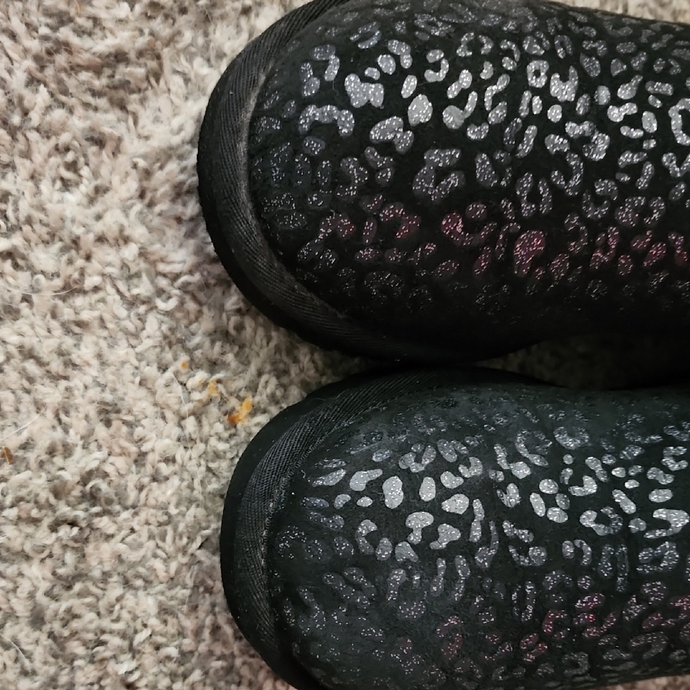 UGG Black Sparkle Leopard Print Unltra Mini Ugg Boots Size 6 - Picture 7 of 12